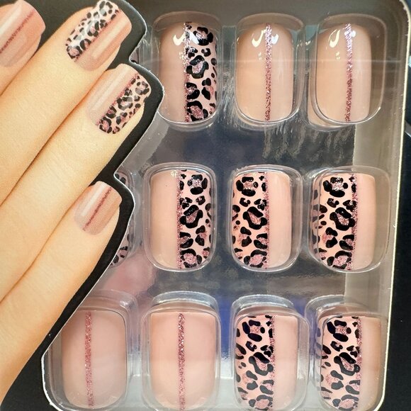 Ardell Nail Addict Premium Press-On Nails - Leopard & Gold Marble Designs - Picture 4 of 8